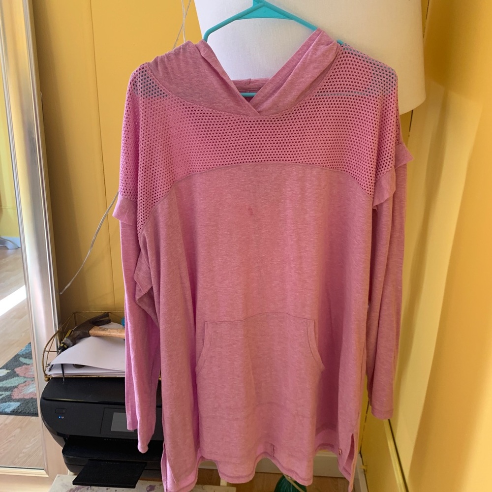 18/20 livi active top